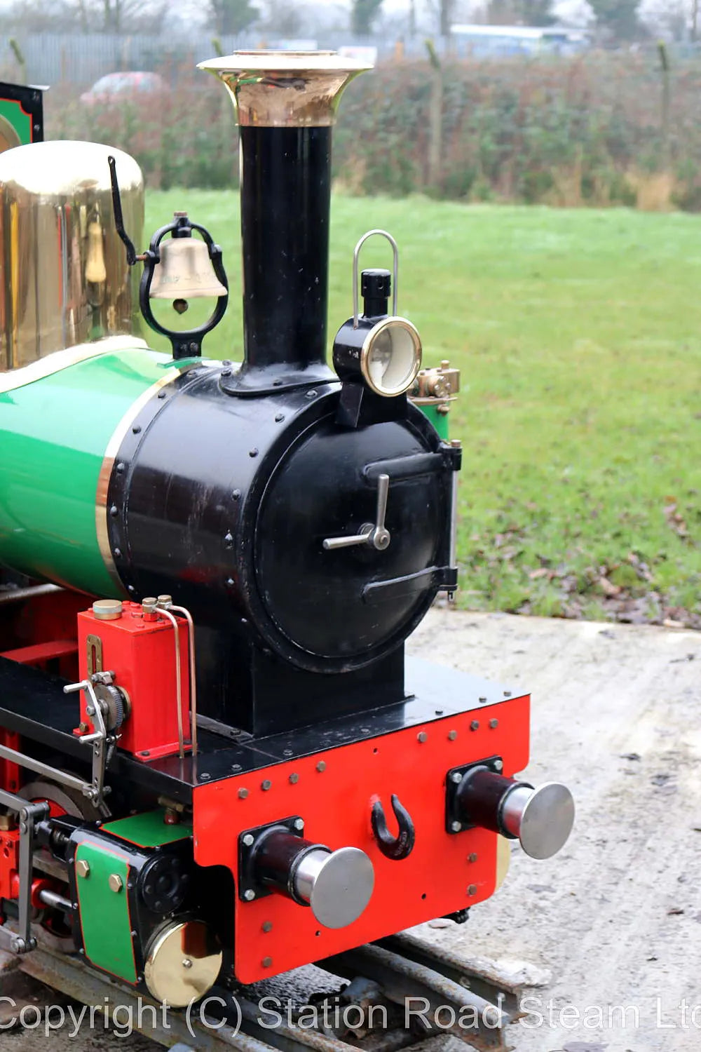15 inch gauge 0-4-0 "Raf"