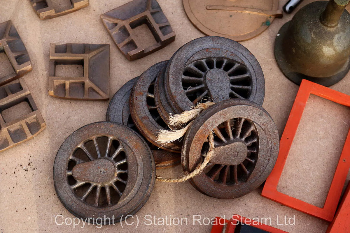 Frames, patterns & castings for 3 1/2 inch gauge Bassett Lowke 0-6-0T