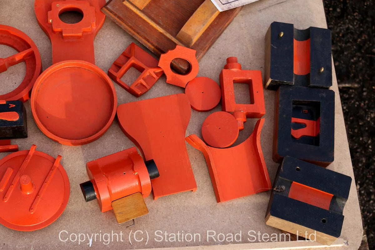 Frames, patterns & castings for 3 1/2 inch gauge Bassett Lowke 0-6-0T
