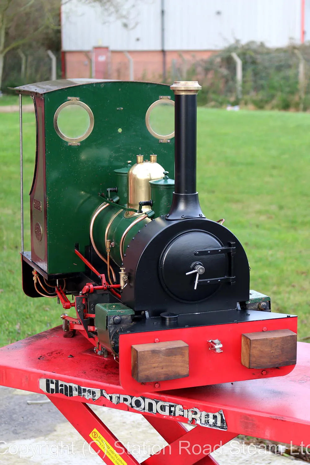 5 inch gauge Hunslet "Waril" class 0-4-0WT with driving truck