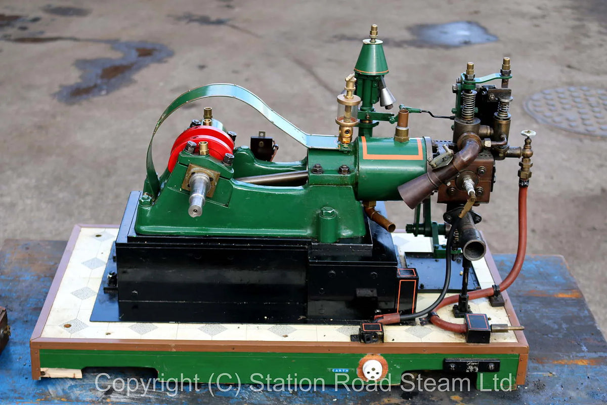 Large model open crank gas engine