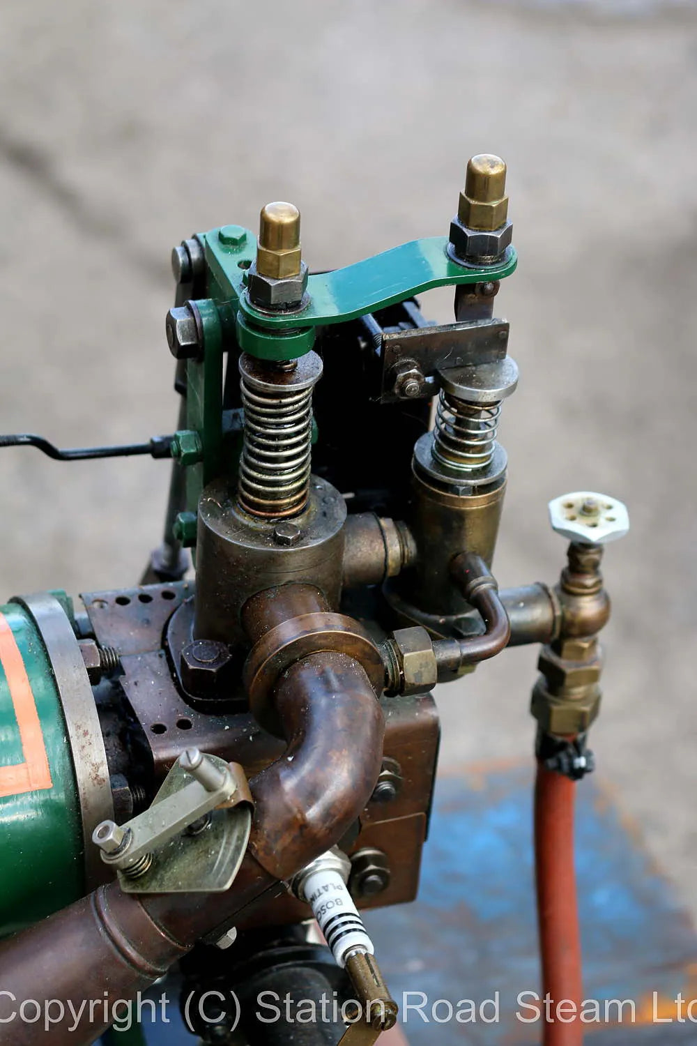 Large model open crank gas engine