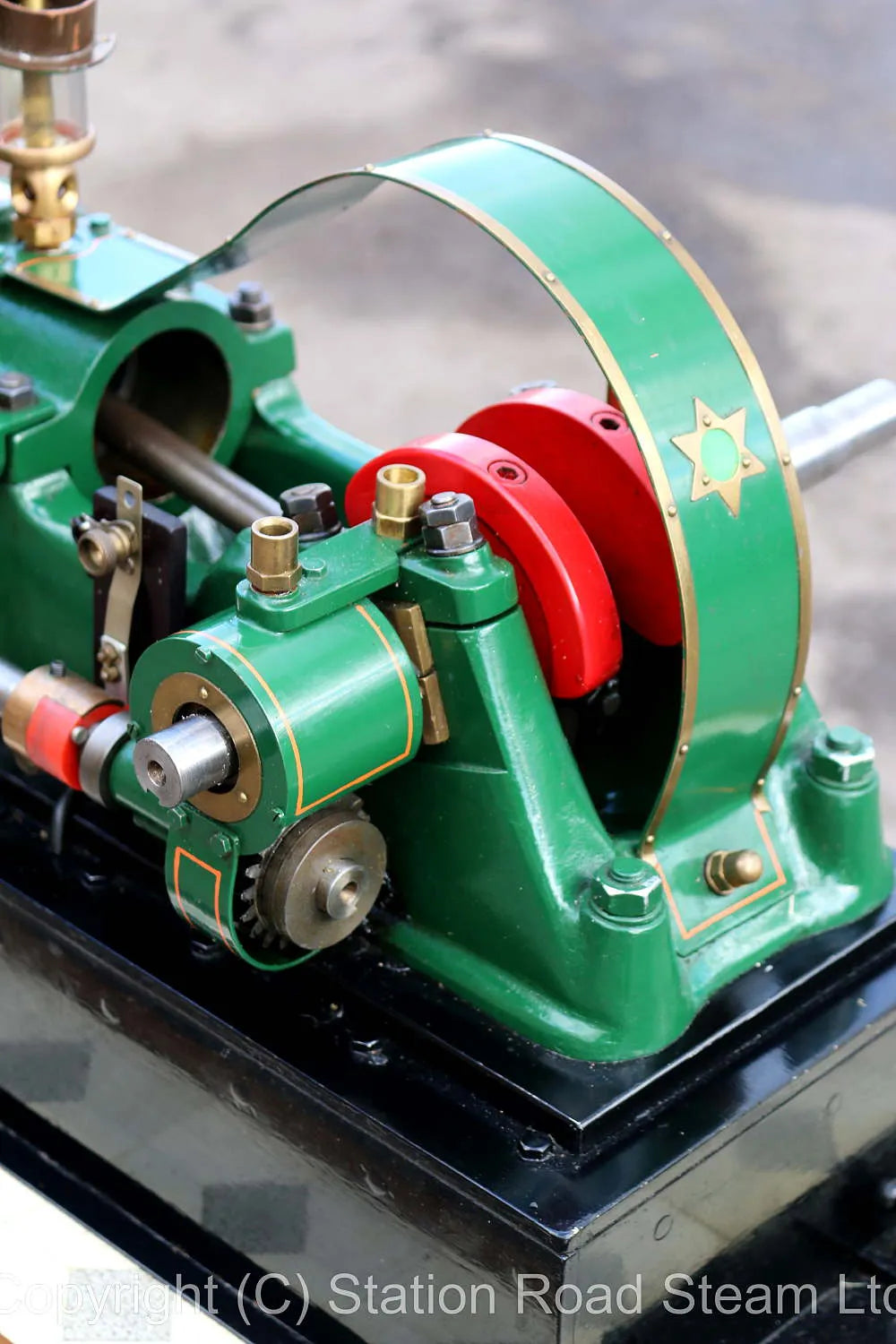 Large model open crank gas engine