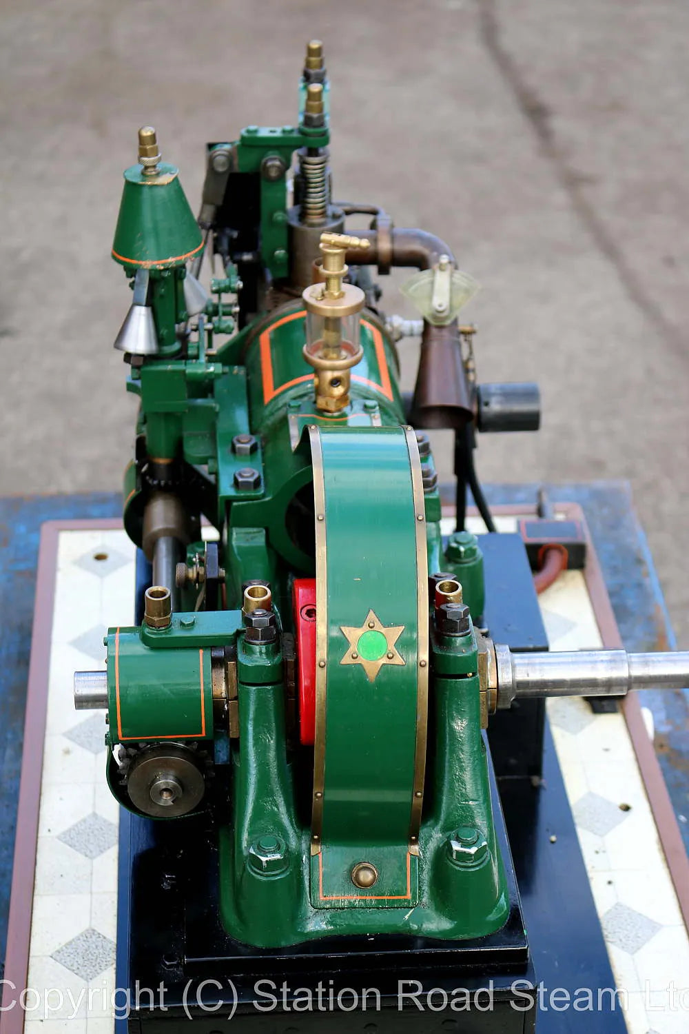 Large model open crank gas engine