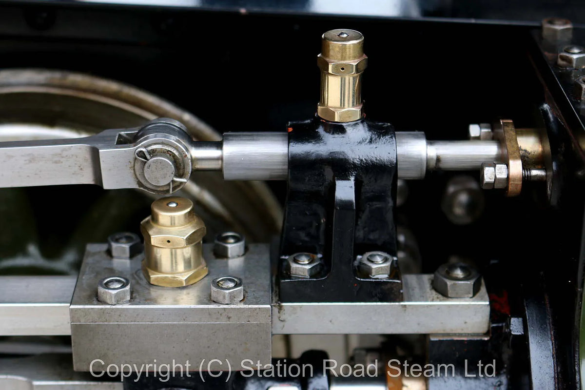 7 1/4 inch gauge Bagnall 0-4-0ST with driving truck