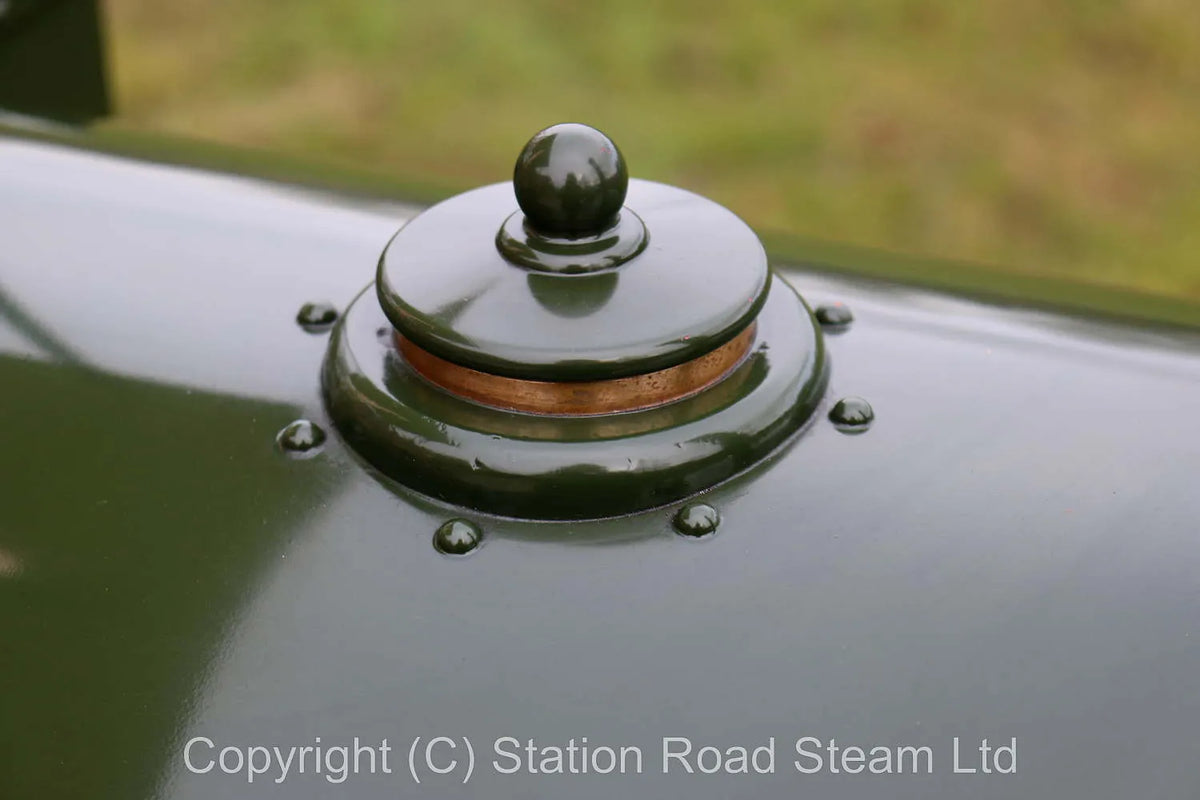 7 1/4 inch gauge Bagnall 0-4-0ST with driving truck