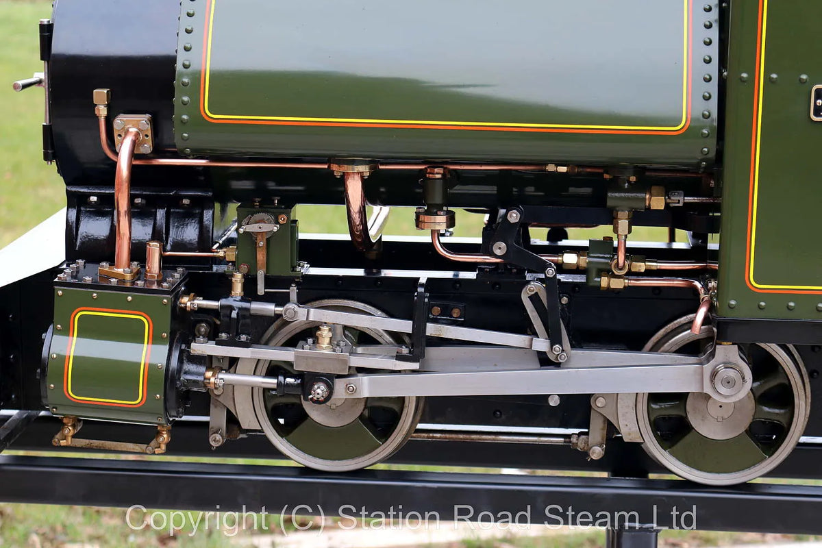 7 1/4 inch gauge Bagnall 0-4-0ST with driving truck