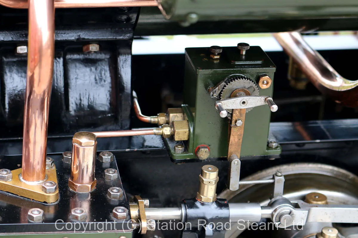 7 1/4 inch gauge Bagnall 0-4-0ST with driving truck