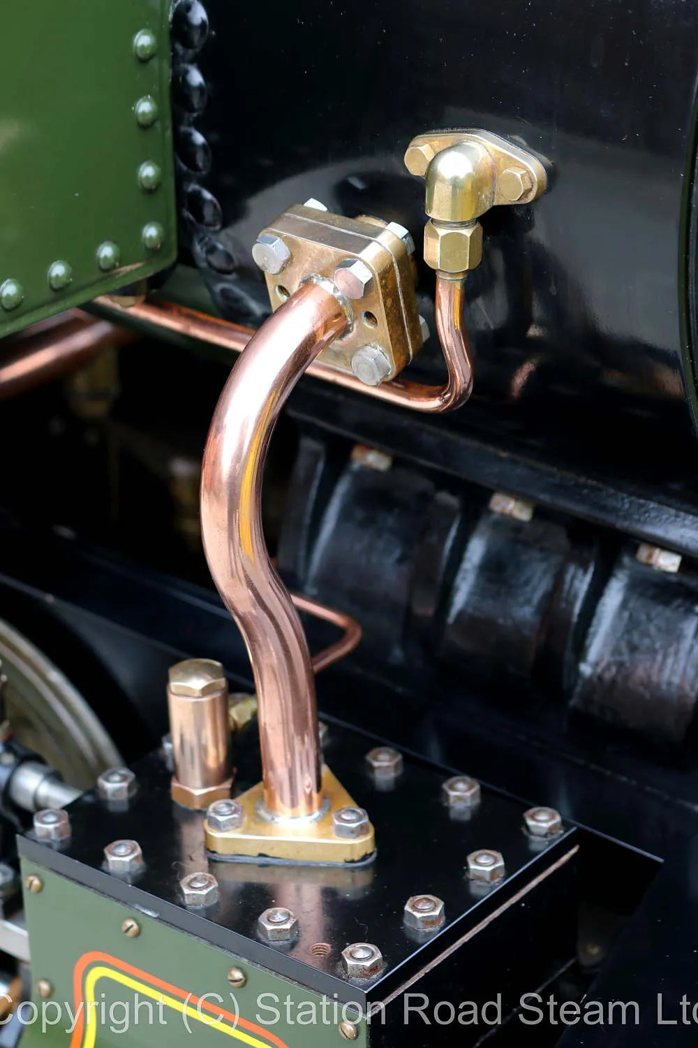 7 1/4 inch gauge Bagnall 0-4-0ST with driving truck