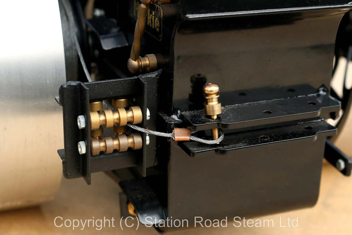 Markie gas-fired steam roller