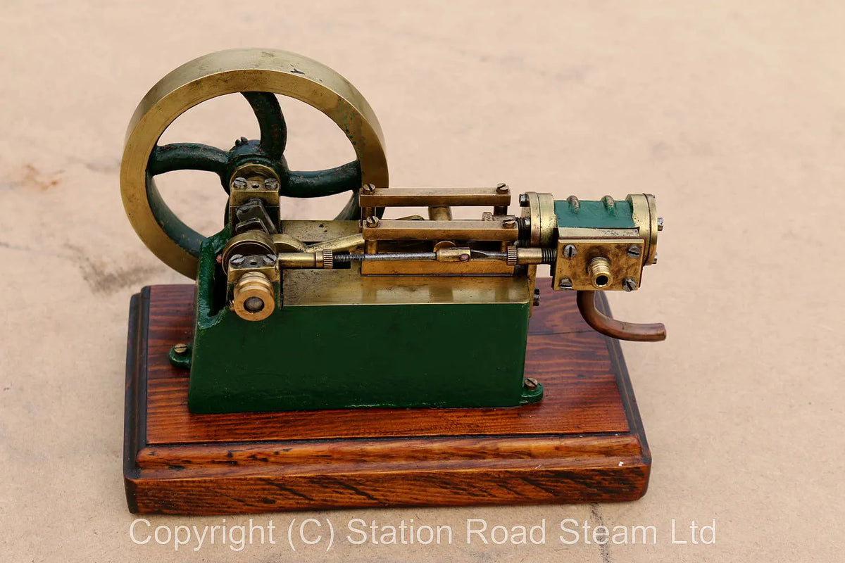 Small brass scratch-built horizontal mill engine