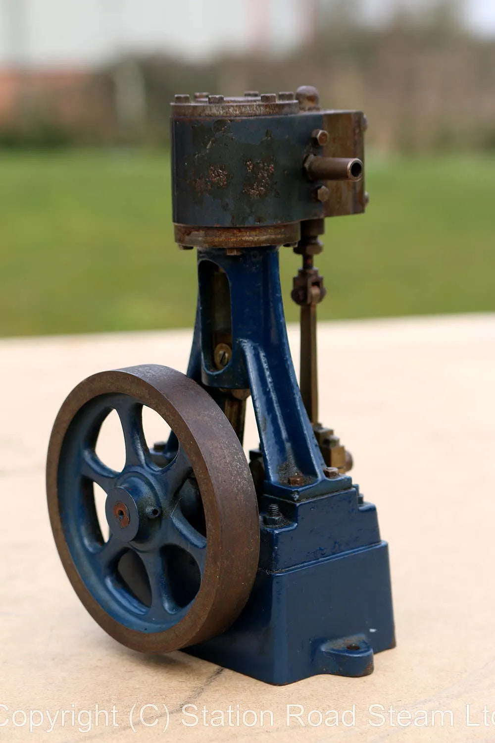 Stuart 10V vertical engine