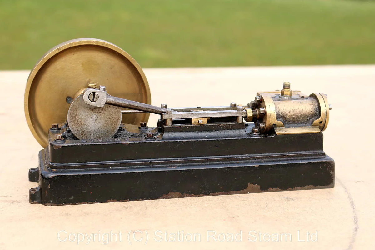 Stuart S50 with brass flywheel