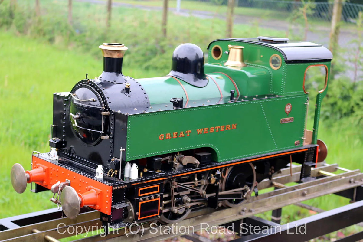 7 1/4 inch gauge GWR 11XX 0-4-0T