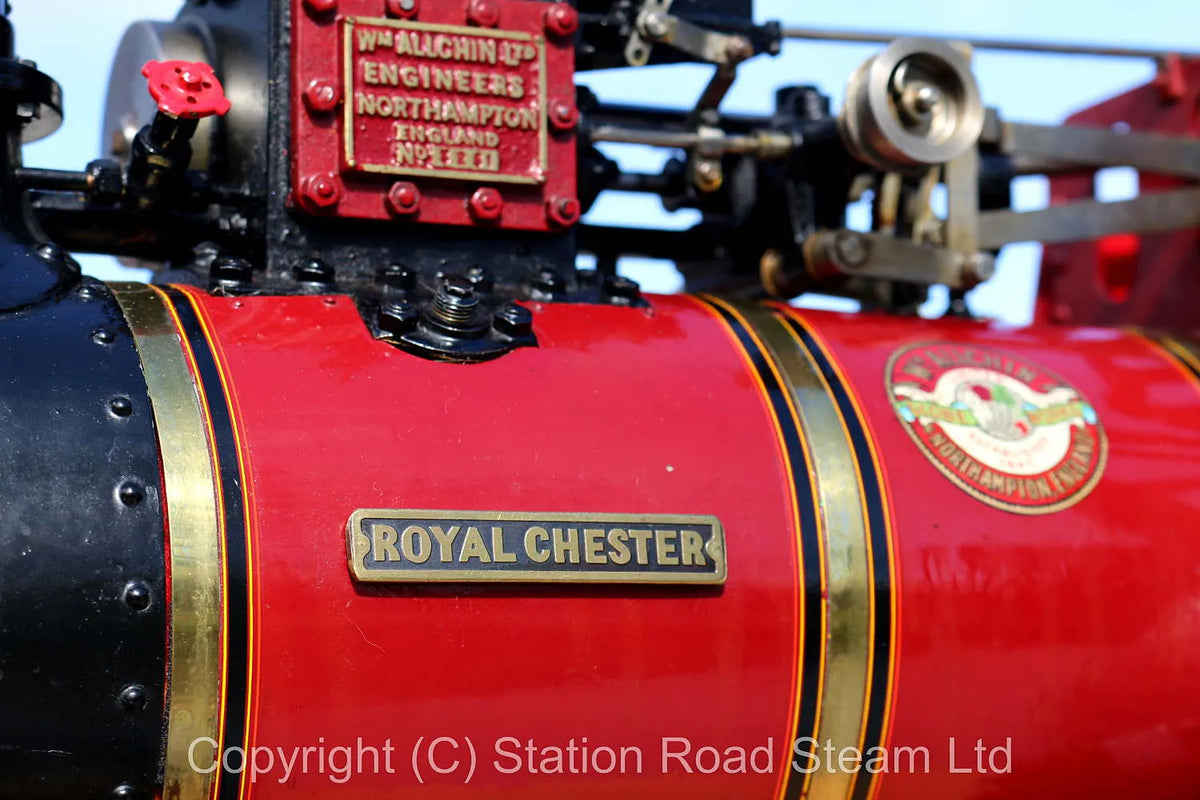 1 1/2 inch scale Allchin traction engine with glass case