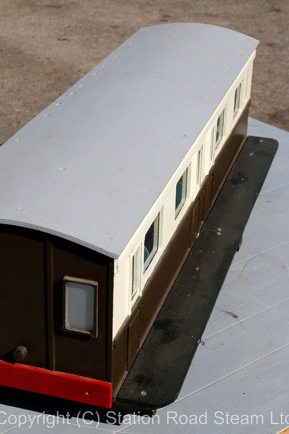 5 inch gauge bogie coach