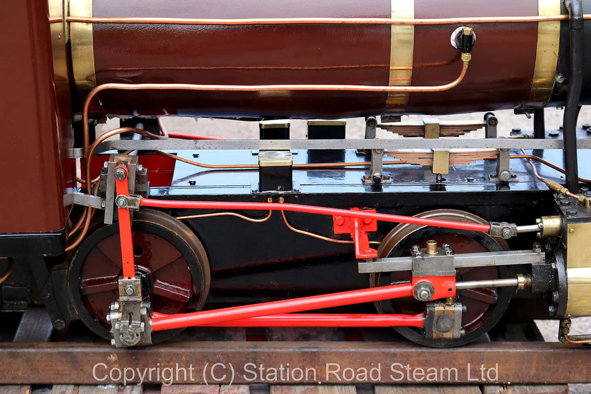 7 1/4 inch gauge "Romulus" 0-4-0T with tender