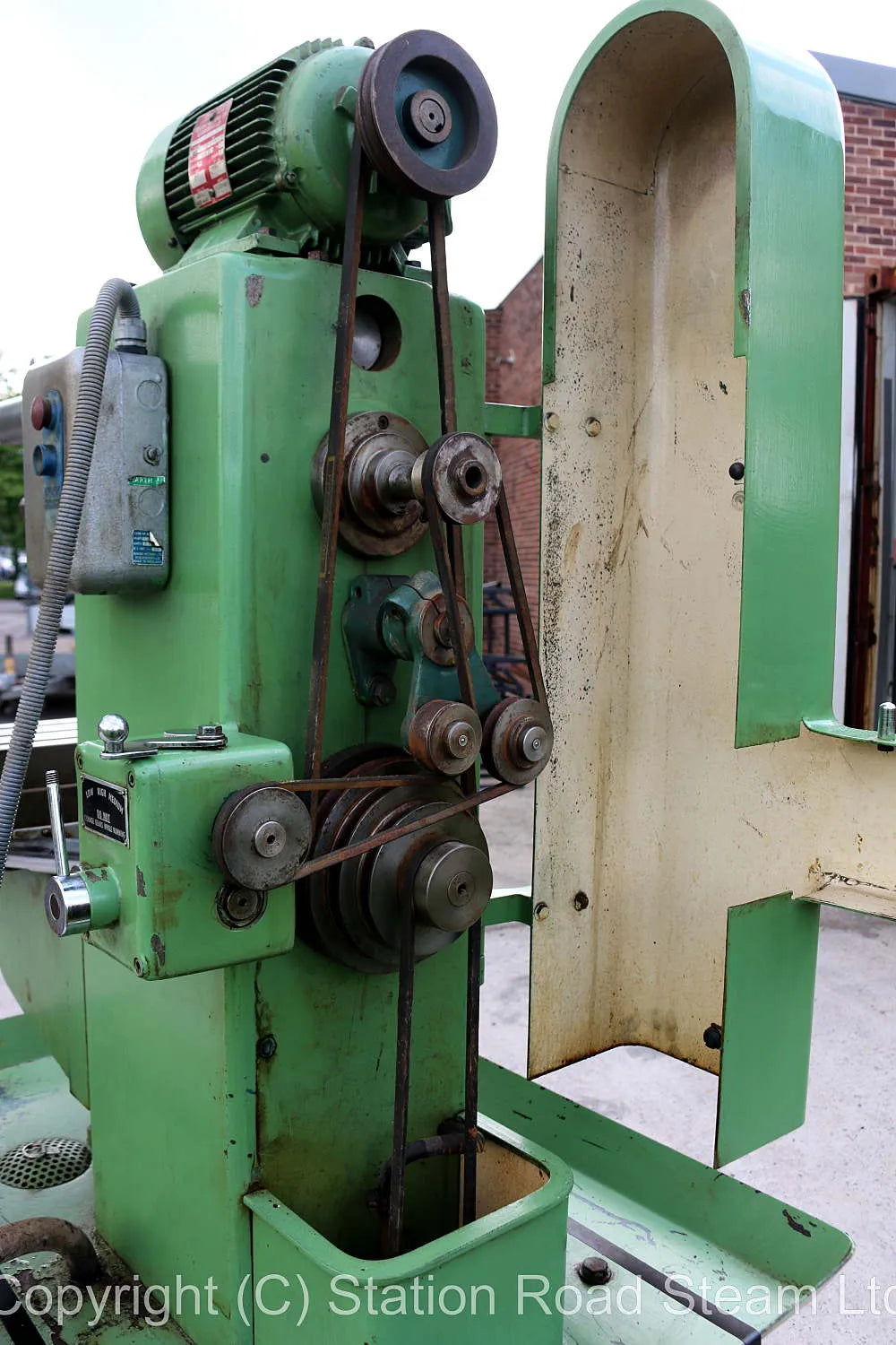 Tom Senior Major horizontal milling machine with vertical head