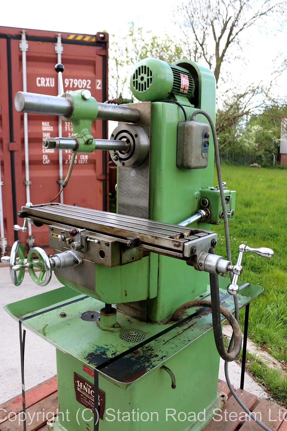 Tom Senior Major horizontal milling machine with vertical head