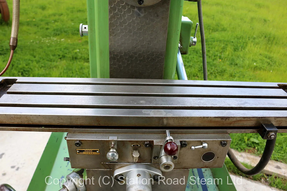 Tom Senior Major horizontal milling machine with vertical head