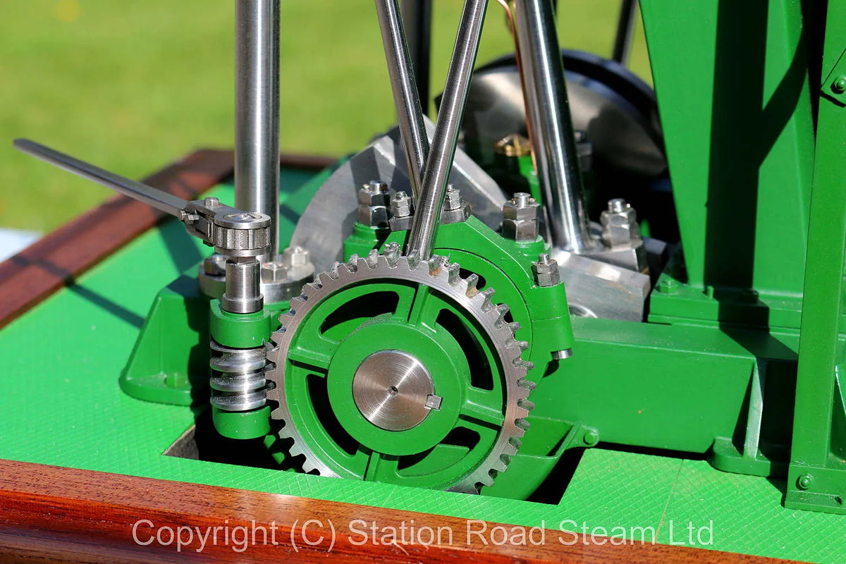 1 1/2 inch scale Alfred Dodman compound marine engine