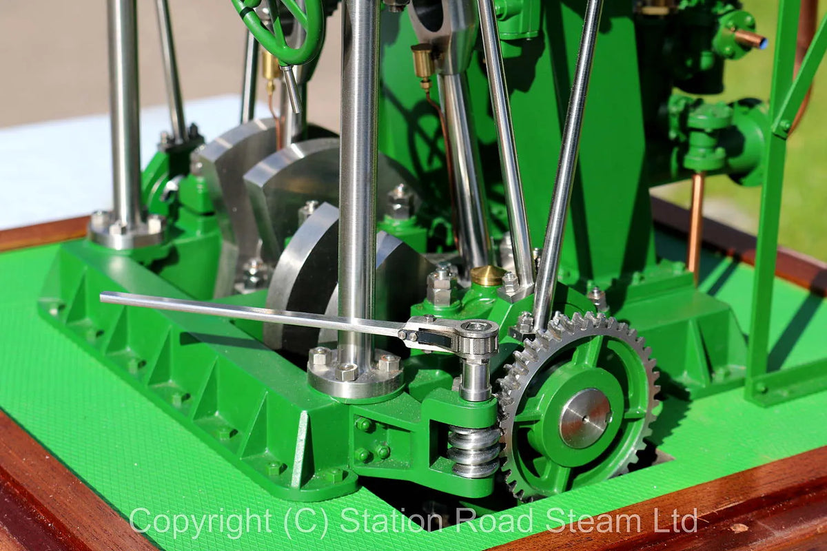 1 1/2 inch scale Alfred Dodman compound marine engine