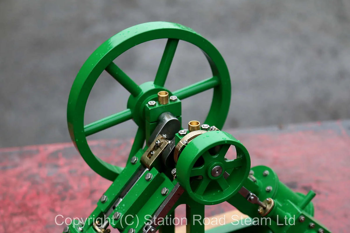 Double diagonal engine