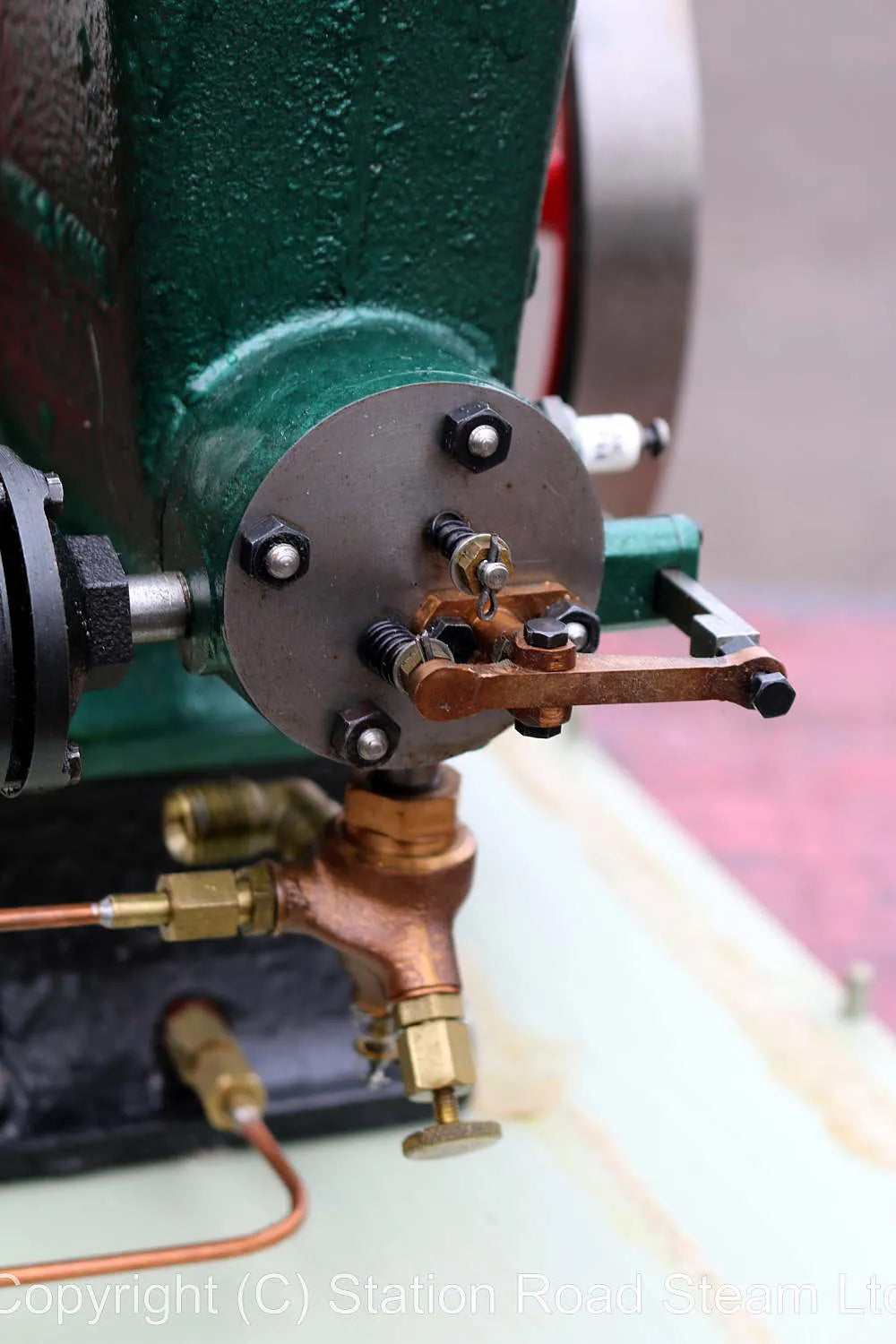 Red Wing open crank engine