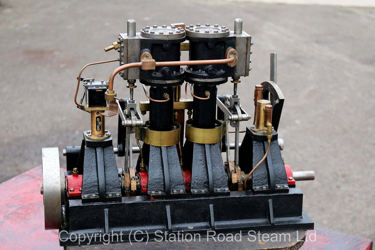 "Swan Double Two" marine engine