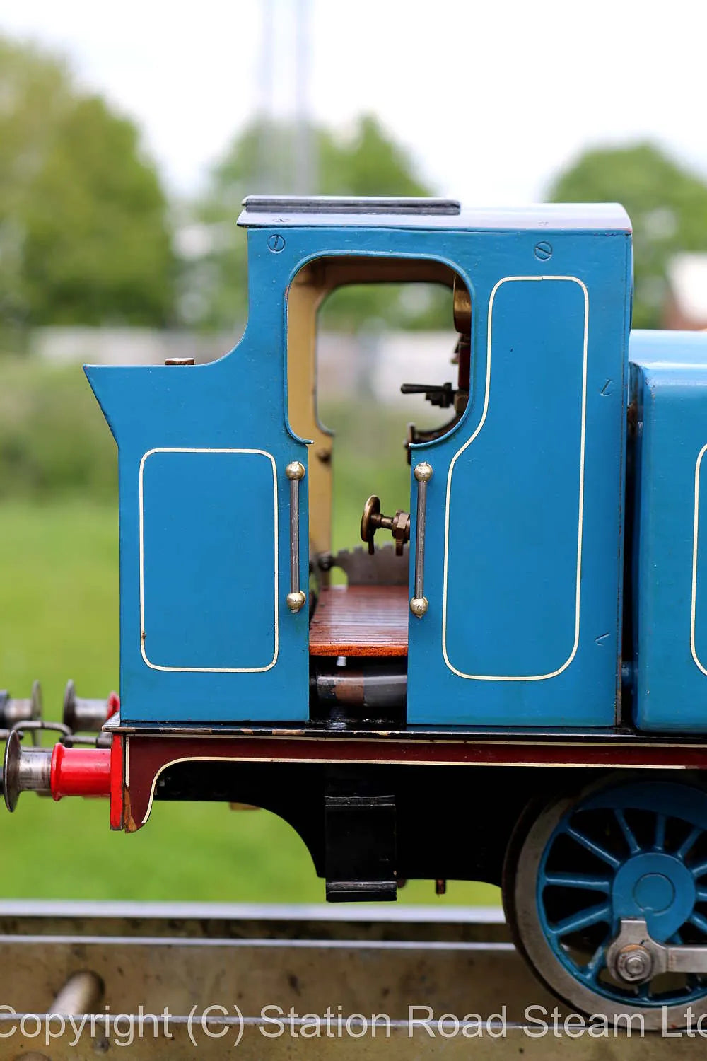 3 1/2 inch gauge "Rob Roy" 0-6-0T with coal truck