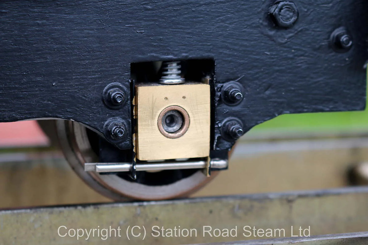 3 1/2 inch gauge "Rob Roy" 0-6-0T with coal truck