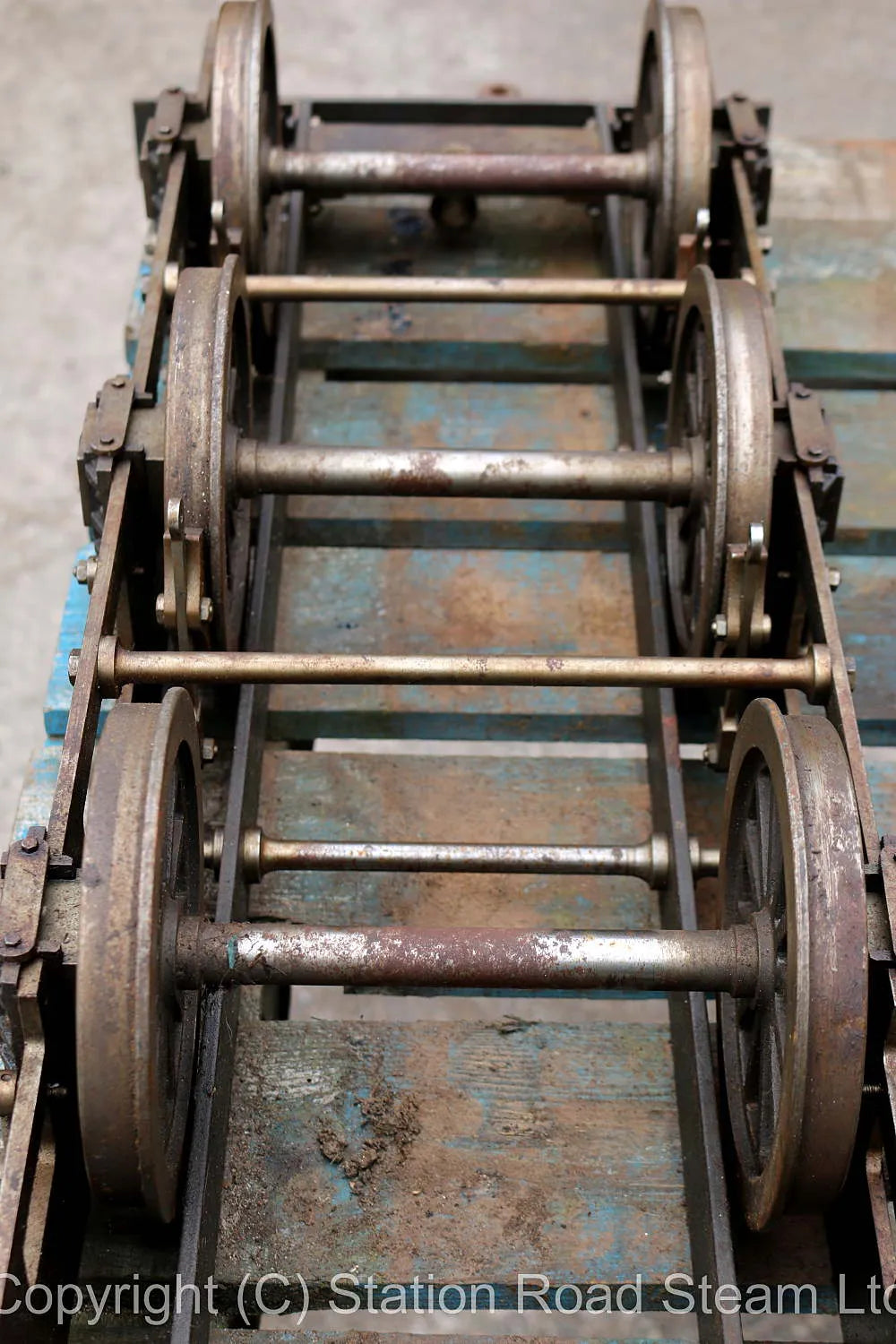 7 1/4 inch gauge 2-6-2 tender locomotive for completion