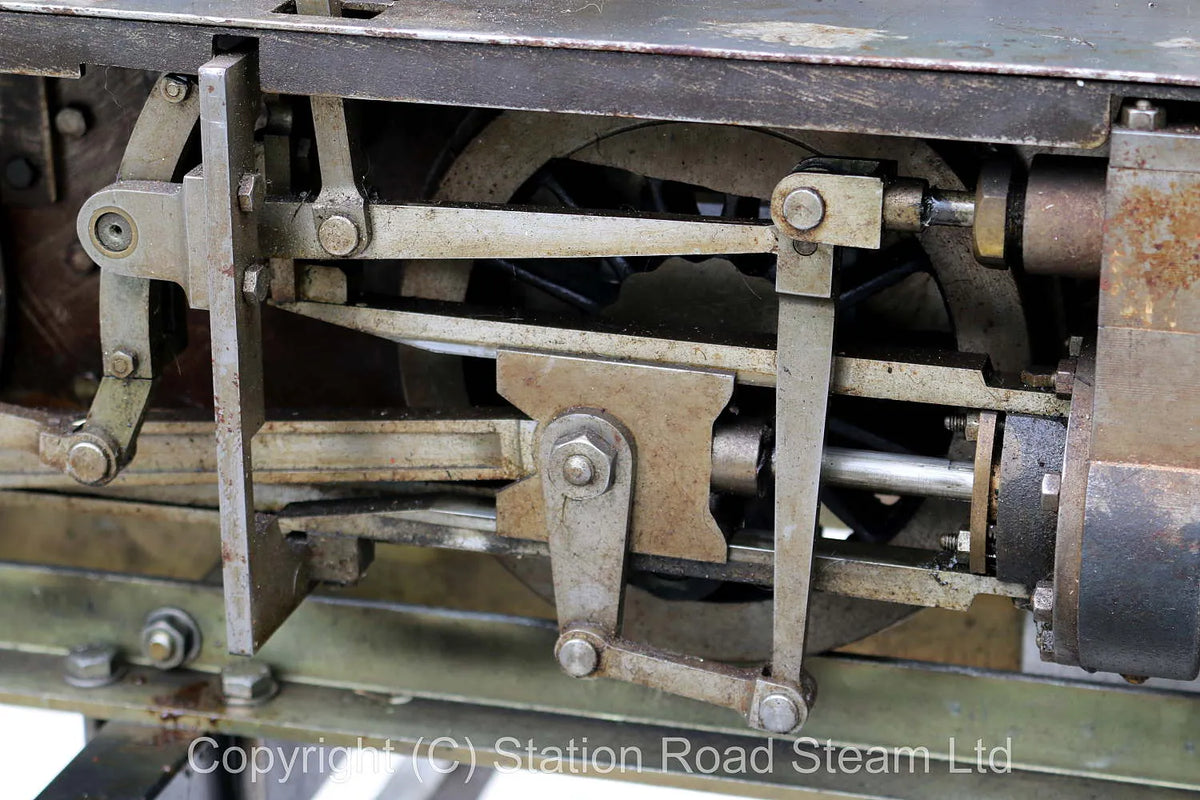 7 1/4 inch gauge 2-6-2 tender locomotive for completion