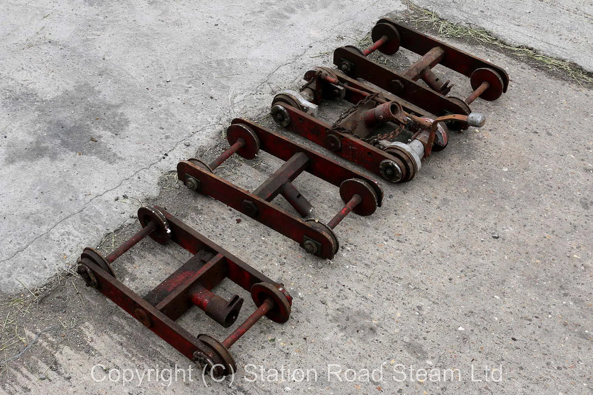 Two pairs of 7 1/4 inch gauge bogies