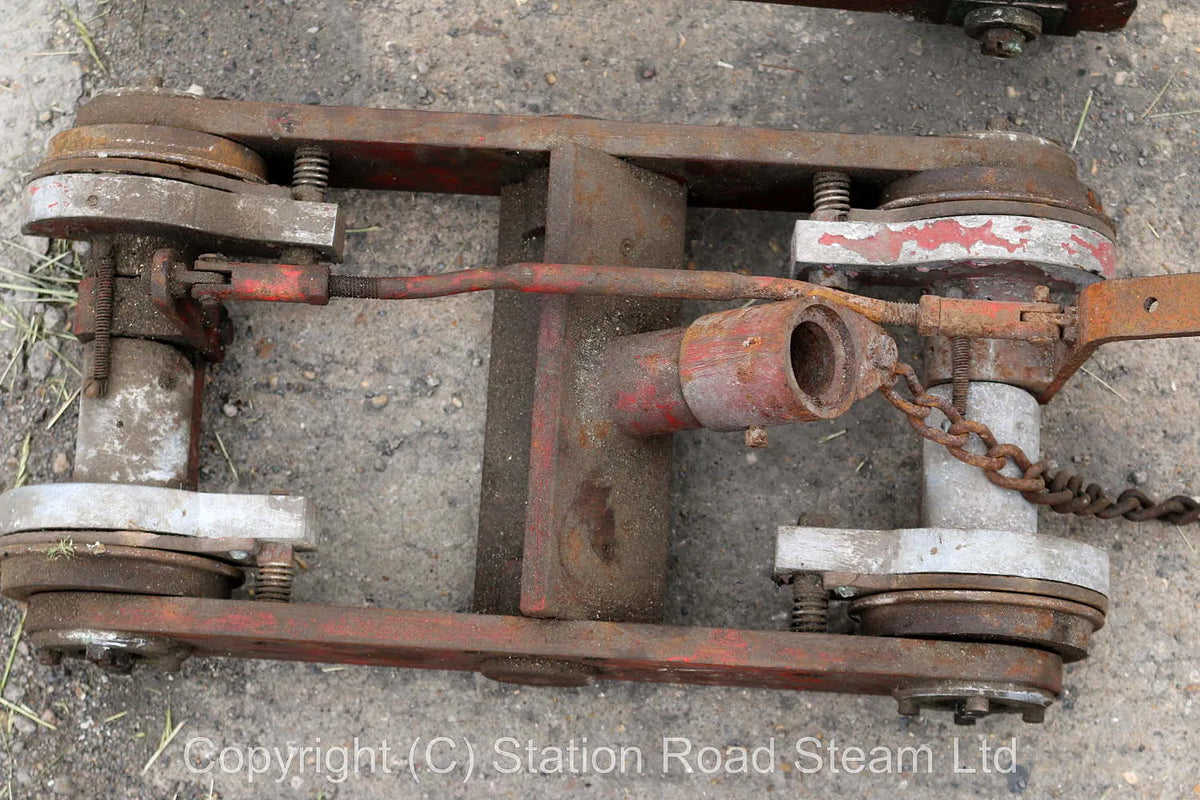 Two pairs of 7 1/4 inch gauge bogies