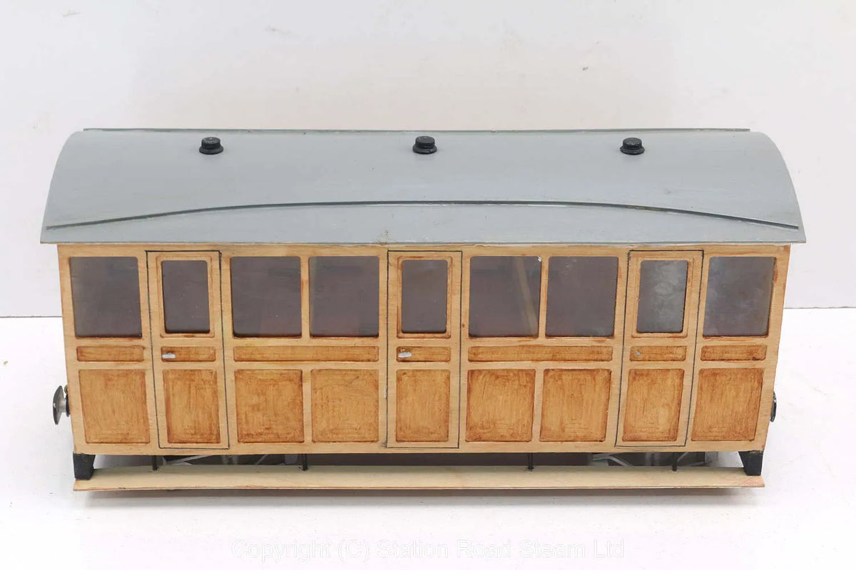 Three gauge 1 coaches