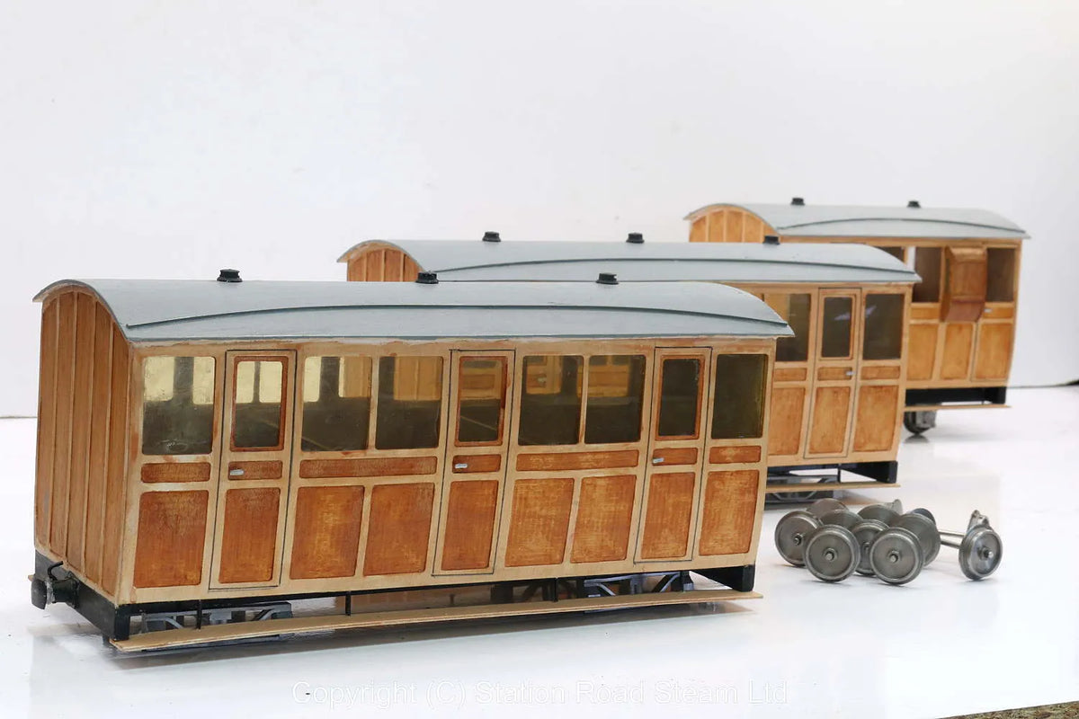Three gauge 1 coaches