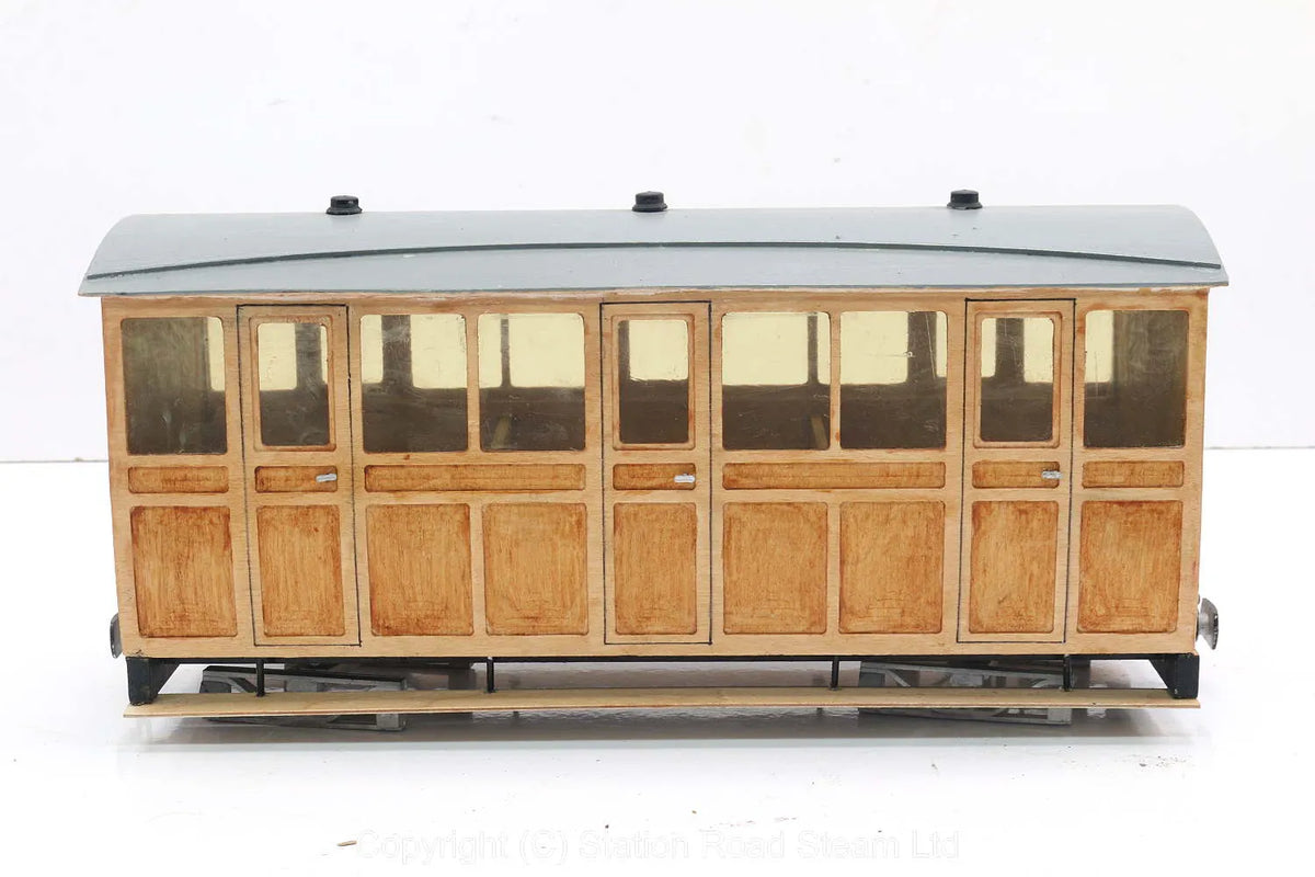 Three gauge 1 coaches