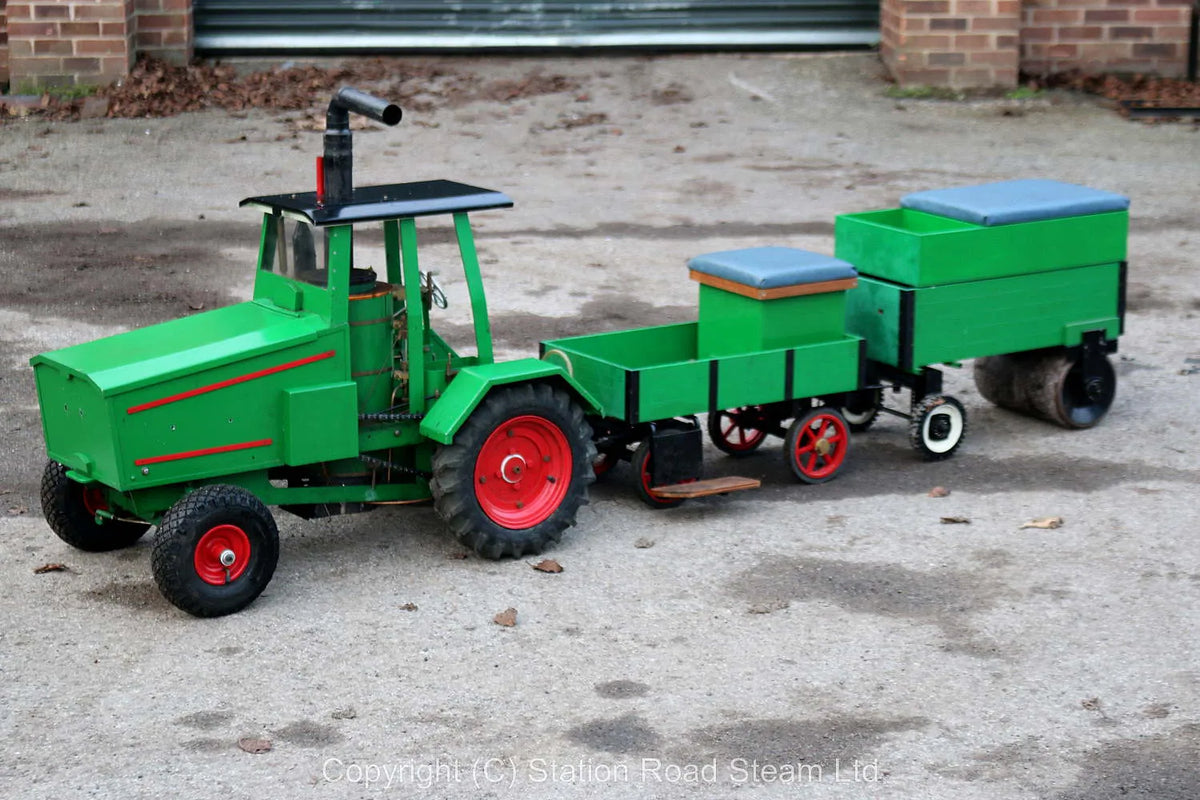 3 inch scale "Caradoc" steam tractor