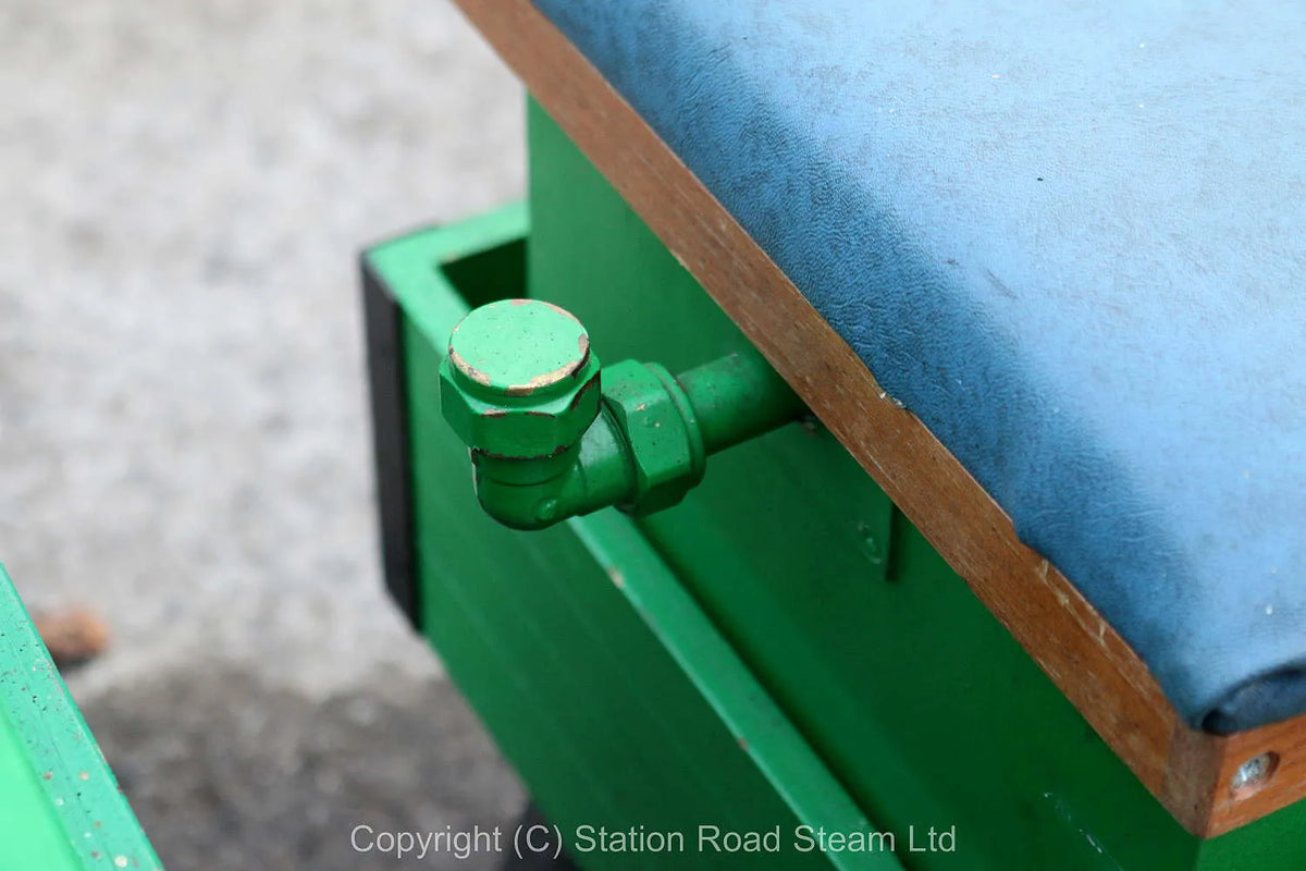 3 inch scale "Caradoc" steam tractor