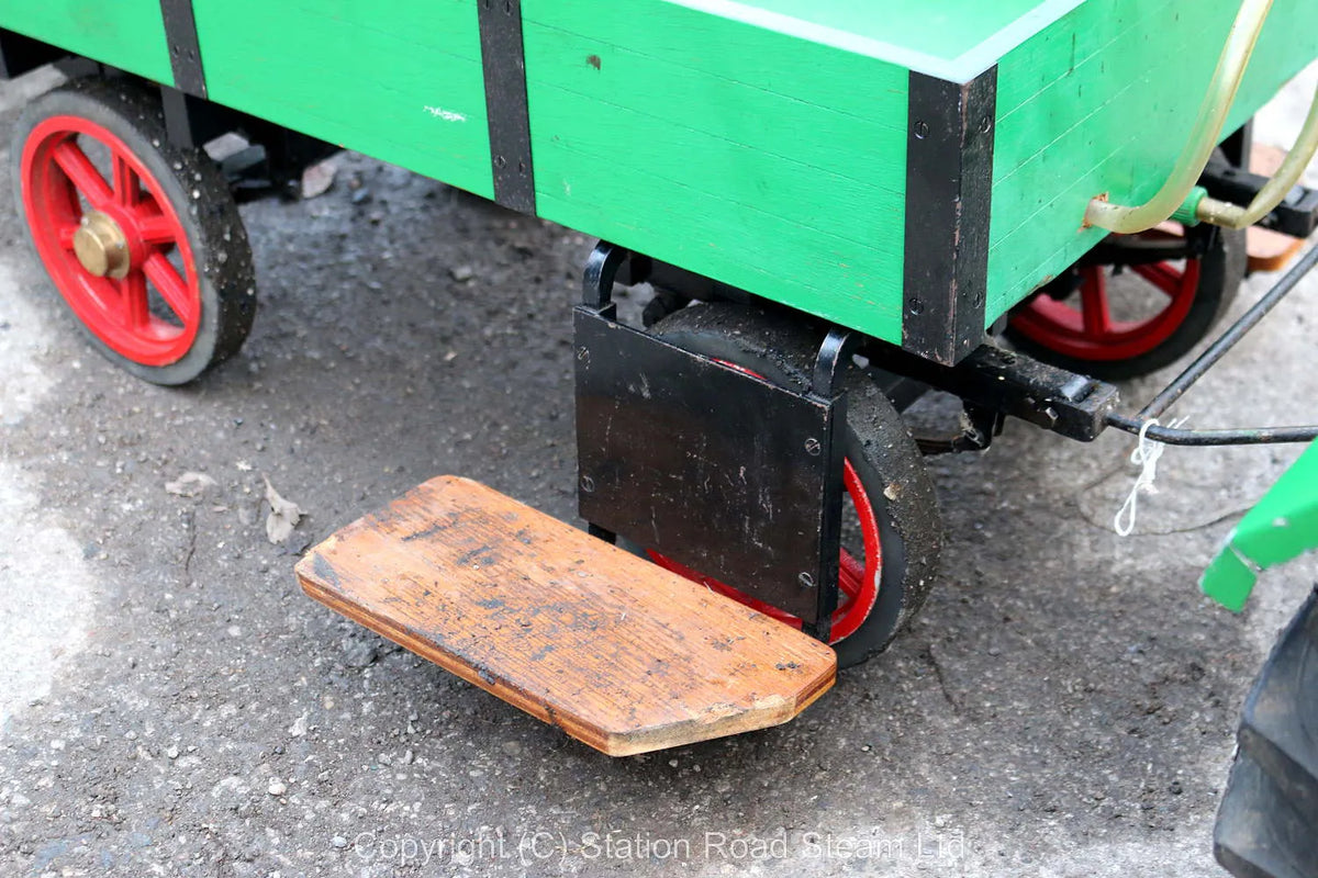 3 inch scale "Caradoc" steam tractor