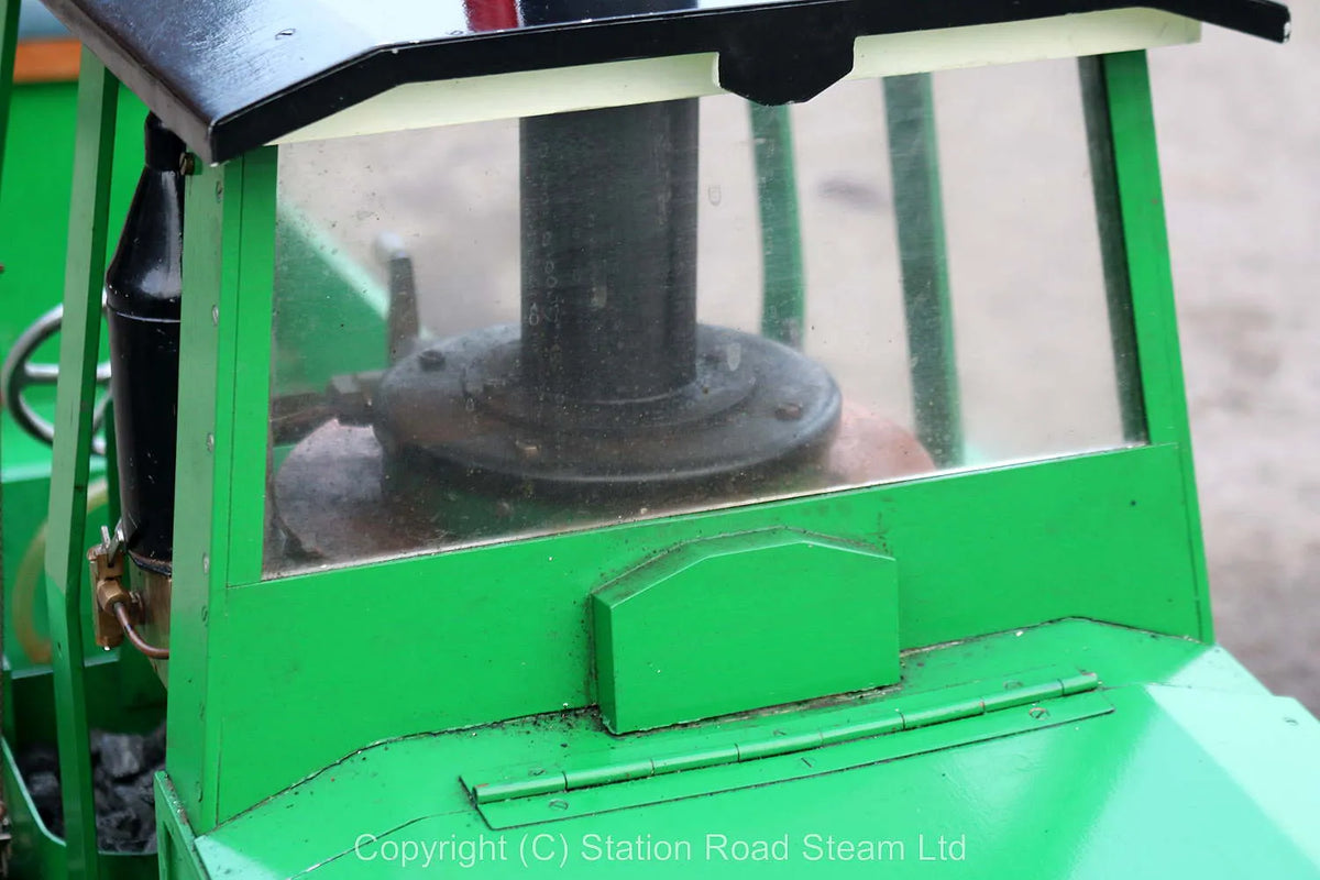 3 inch scale "Caradoc" steam tractor