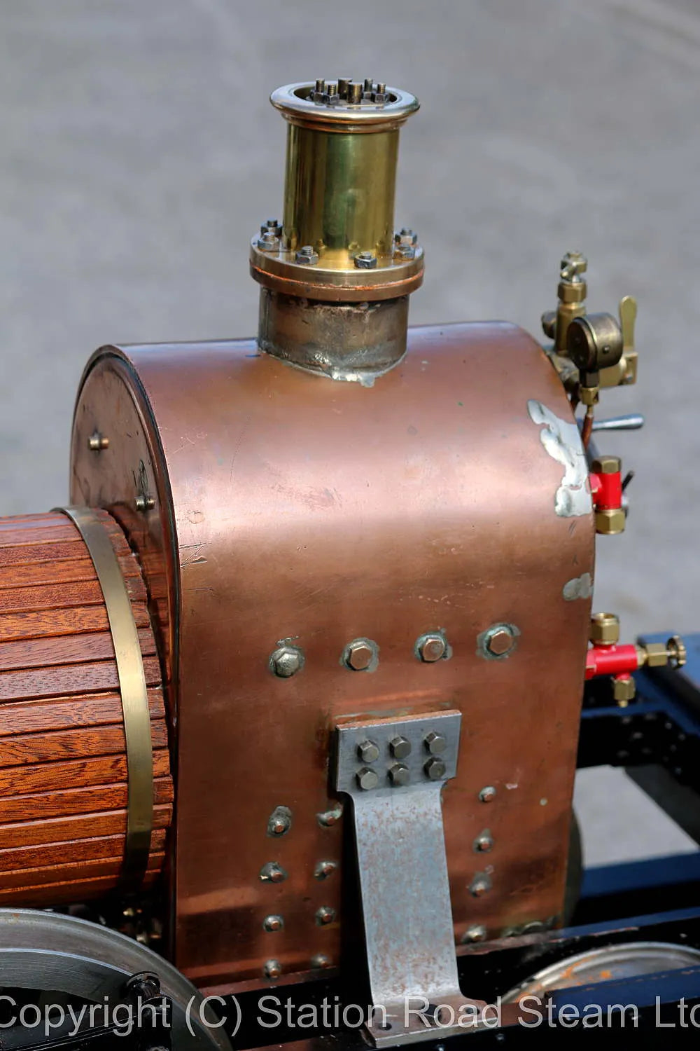 7 1/4 inch gauge part-built "Lion"