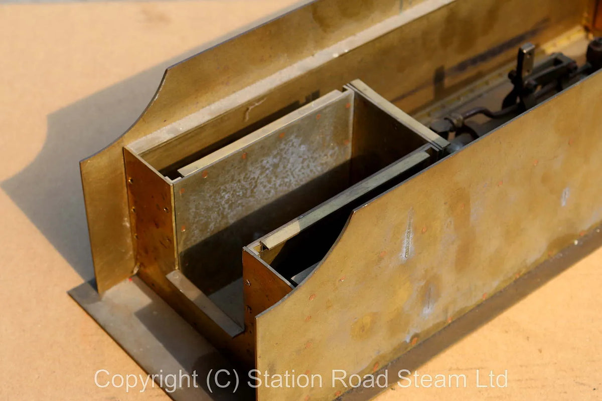 3 1/2 inch gauge LMS 2P tender tank