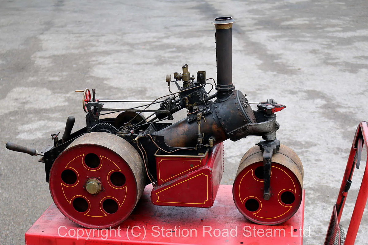 3 inch scale Wallis & Steevens "Simplicity" steam roller