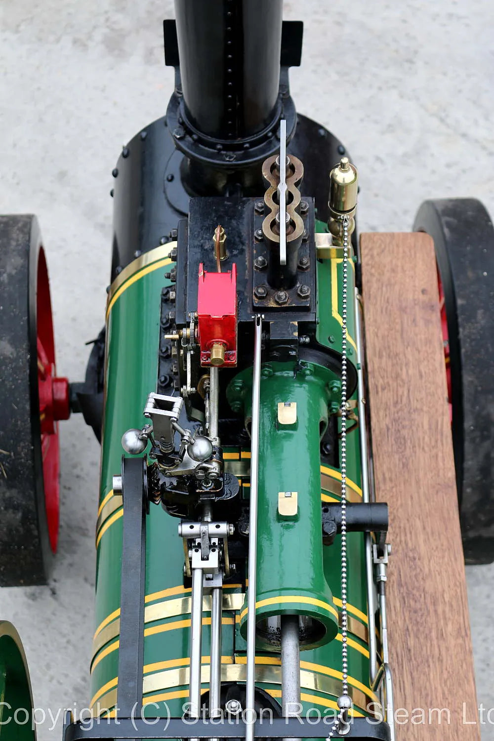 4 inch scale Foster agricultural engine