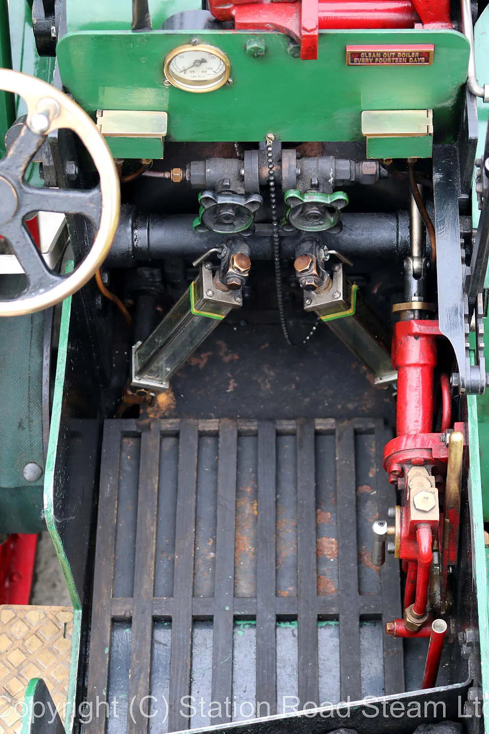 4 inch scale Foster agricultural engine