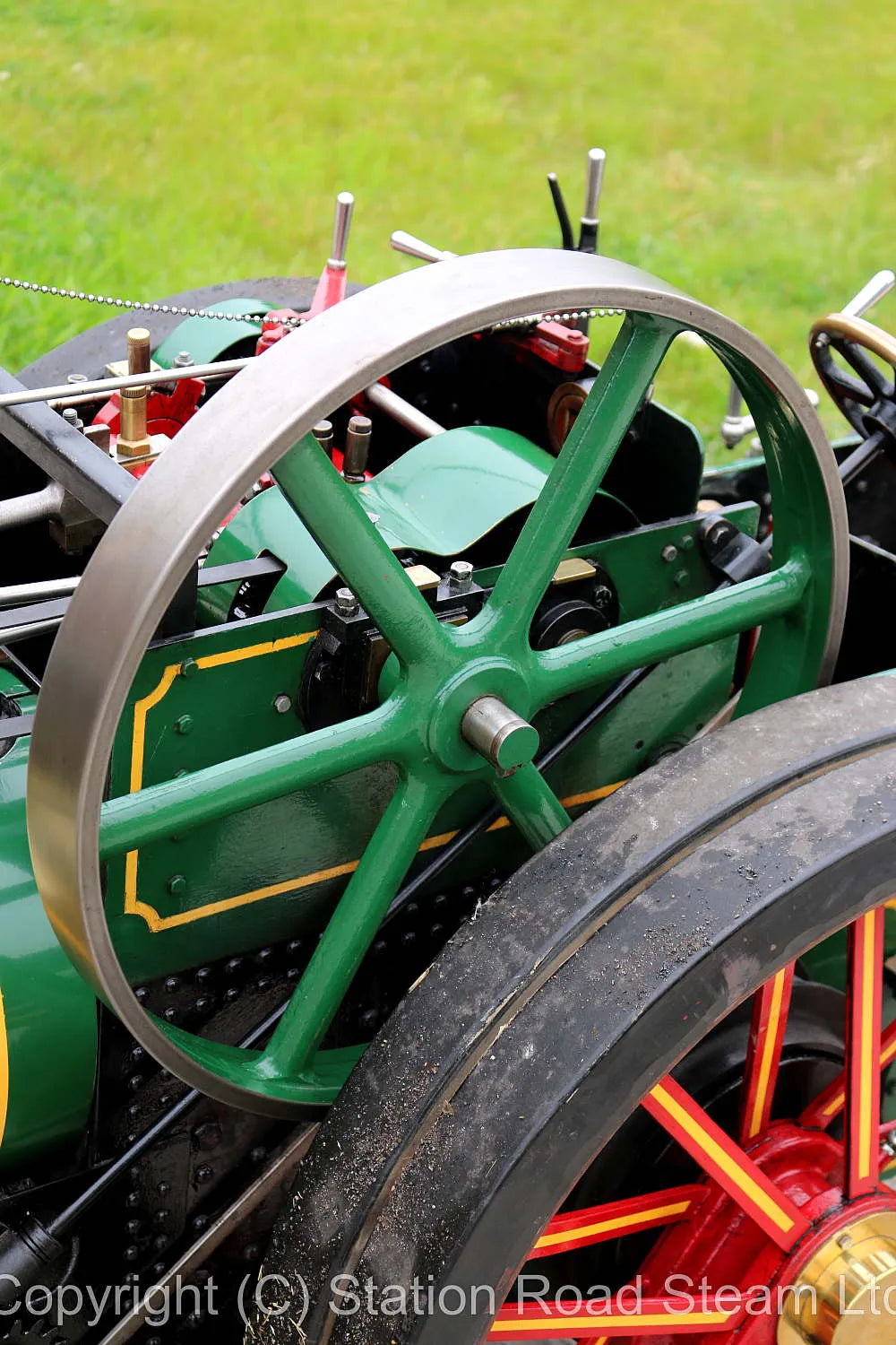 4 inch scale Foster agricultural engine