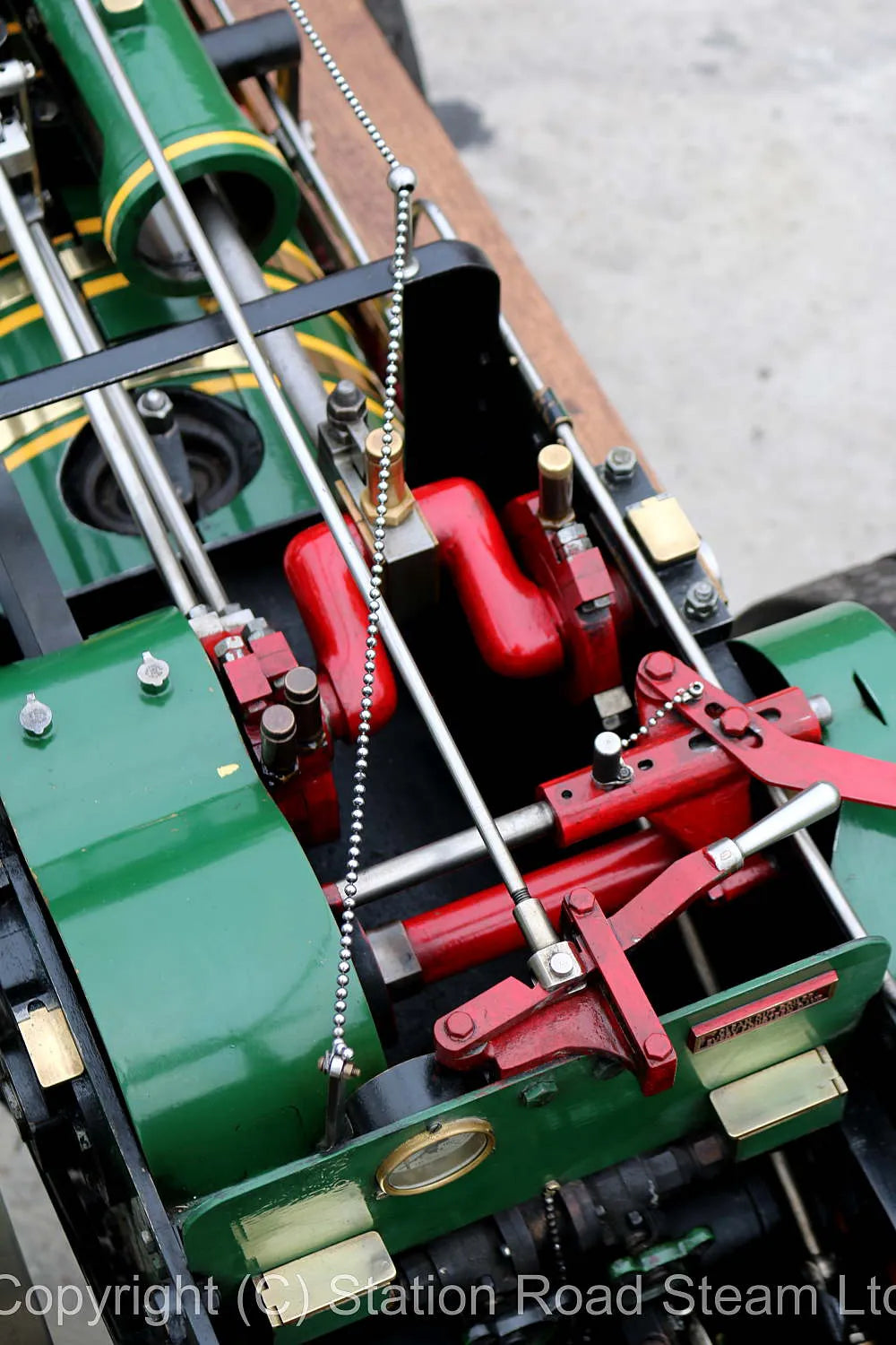4 inch scale Foster agricultural engine