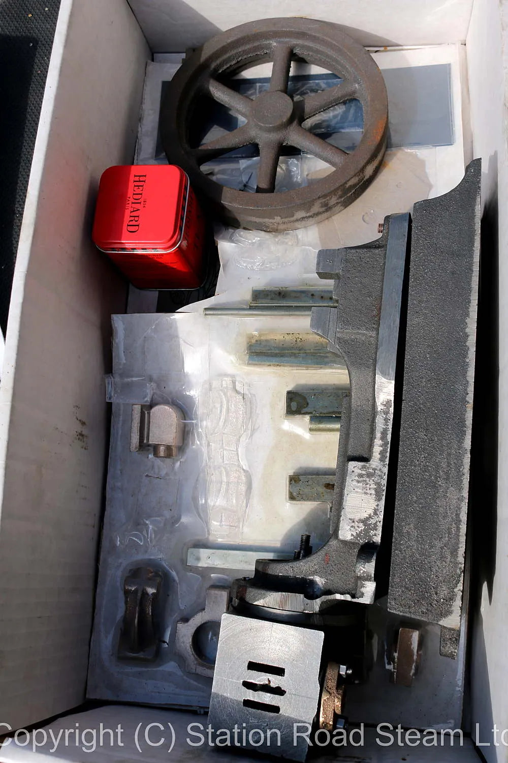 Set part-machined Stuart No.9 mill engine & feed pump castings
